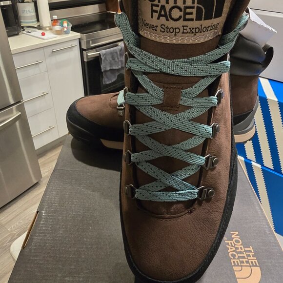 THE NORTH FACE Men's Back to Berkeley IV WaterProof Size 11 Demitasse Boots NEW - Picture 2 of 14